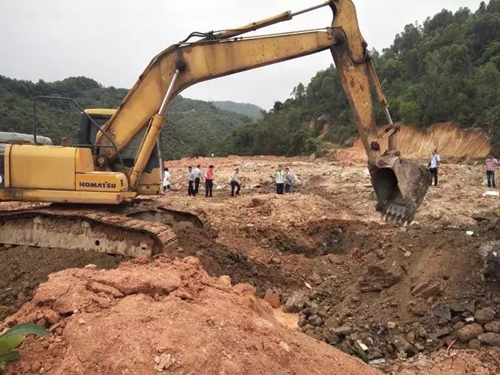 廣州海滔環?？萍加邢薰鹃L期非法傾倒污泥